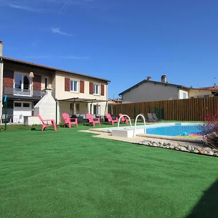 Maison Ravi ليكتور